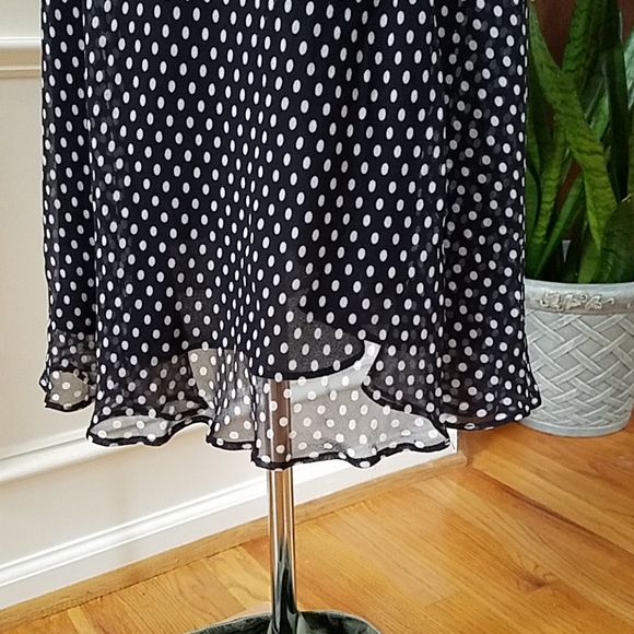 Dress - Picture 4 of 5